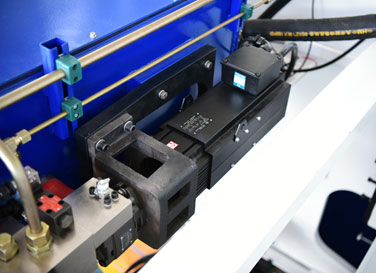 電液伺服折彎?rùn)C(jī)伺服電機(jī)